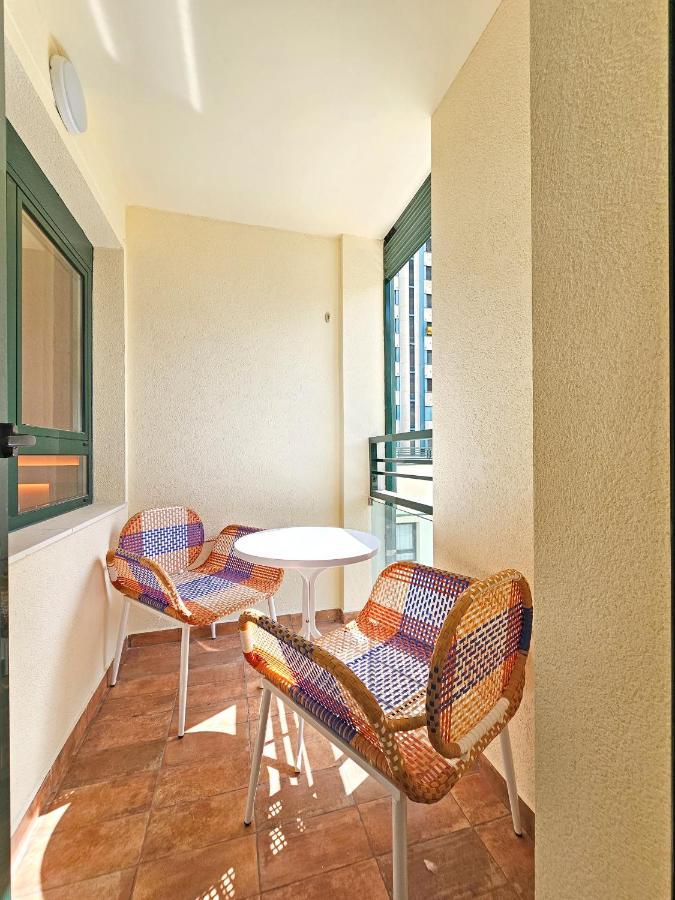Apartamentos Las Ciencias N Walencja Zewnętrze zdjęcie